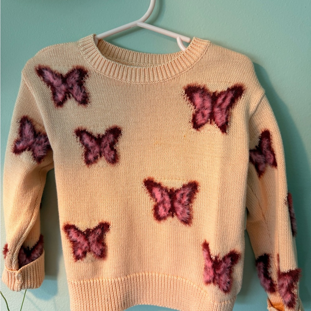 Epic Threads Cream and Pink Crew Neck Sweater